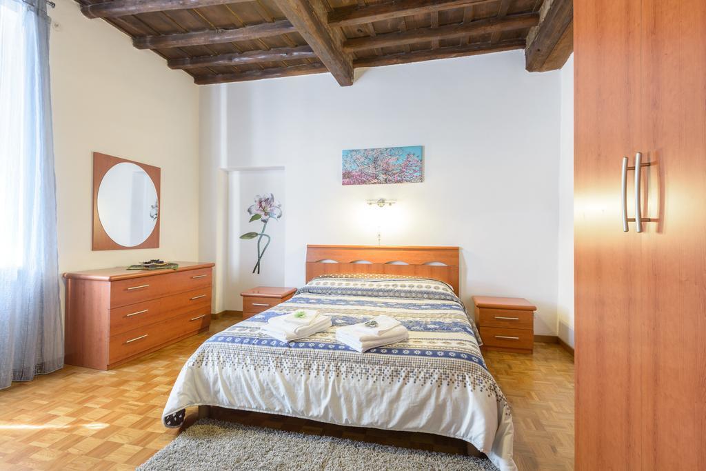 Casa Tua A Monti Apartment Roma Phòng bức ảnh