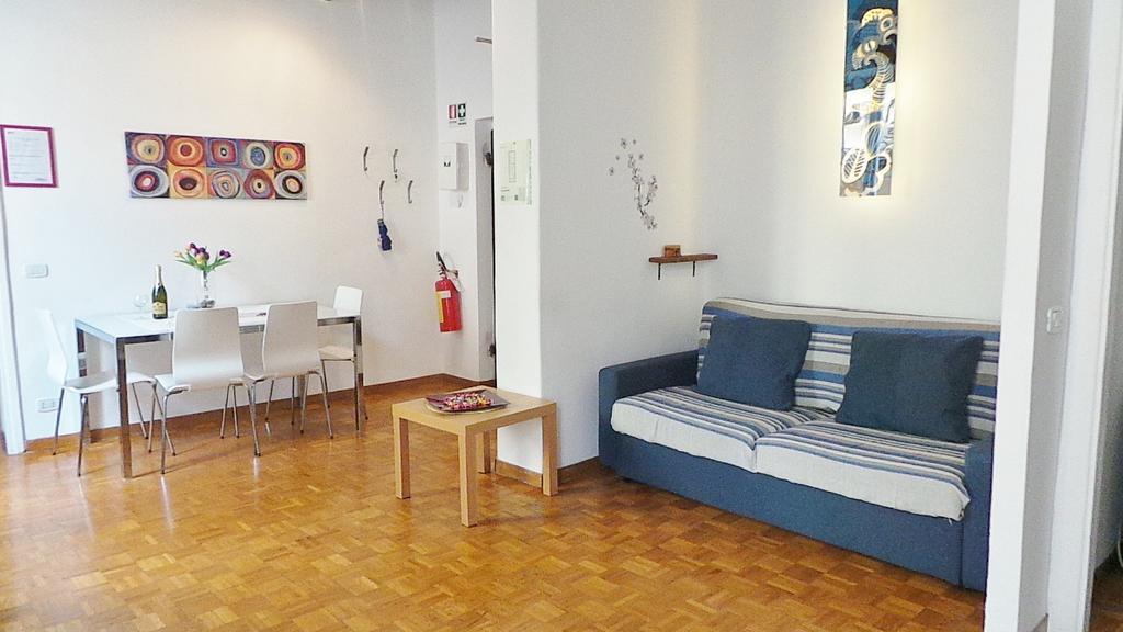 Casa Tua A Monti Apartment Roma Ngoại thất bức ảnh