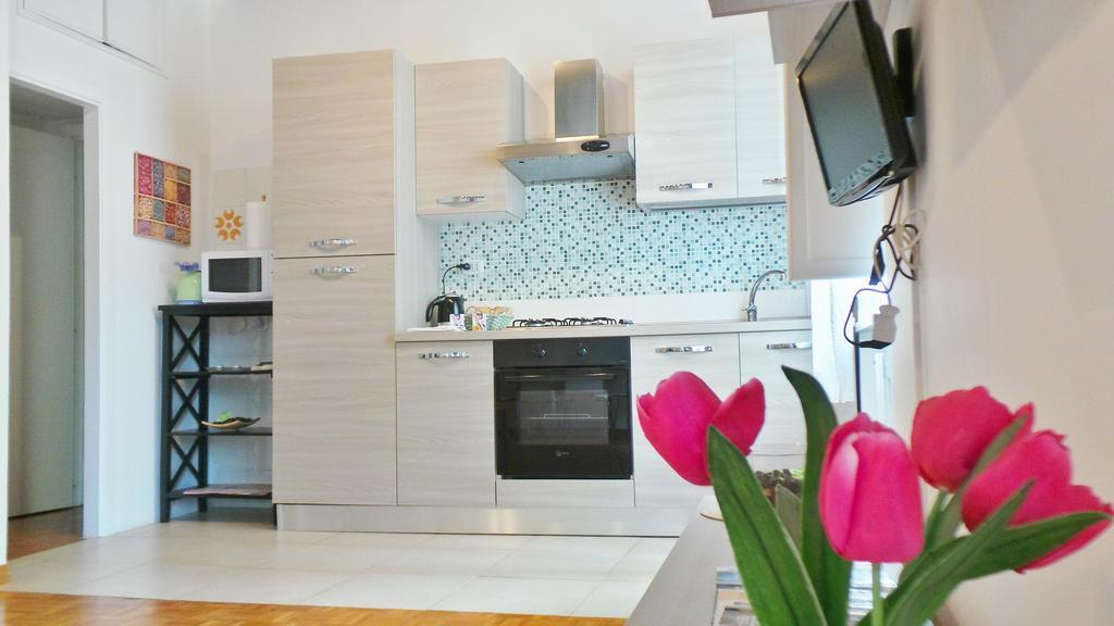 Casa Tua A Monti Apartment Roma Ngoại thất bức ảnh