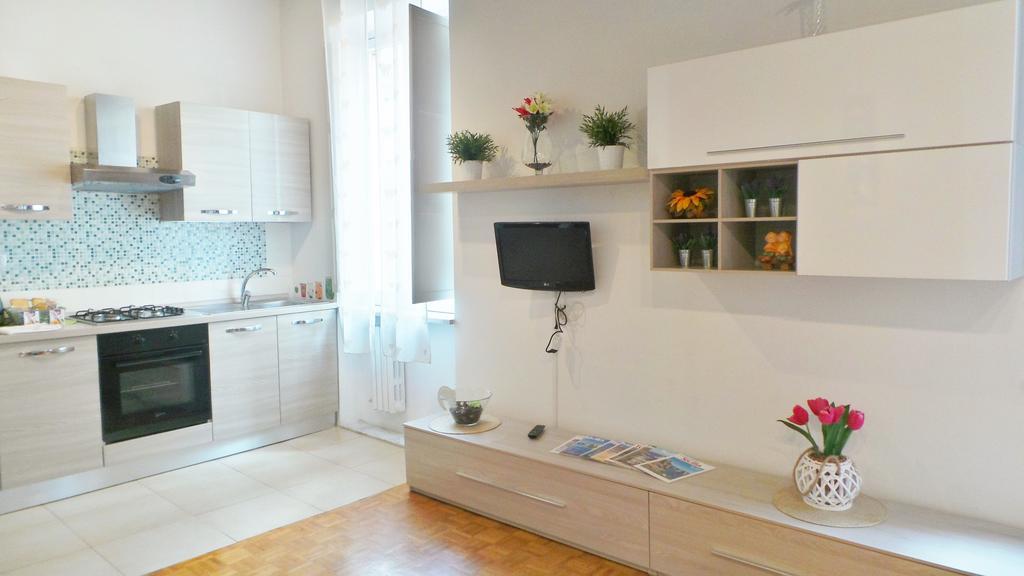 Casa Tua A Monti Apartment Roma Ngoại thất bức ảnh