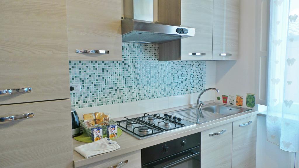 Casa Tua A Monti Apartment Roma Ngoại thất bức ảnh
